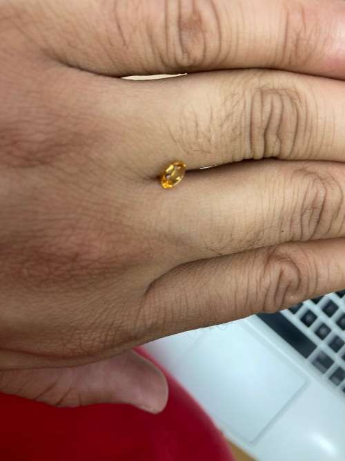 0.39cts Natural Mined Citrine. Oval Cut. 5.9mm x 3.8mm. VVS