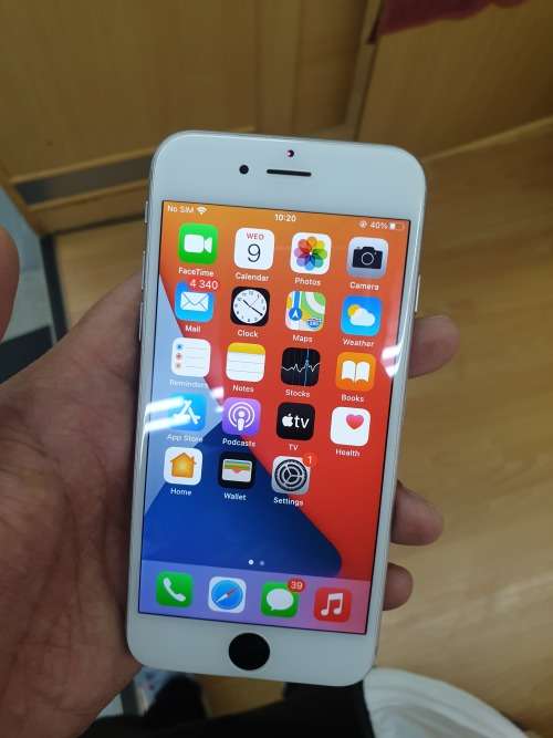 Apple iPhone 6s 32GB - Great Condition. 100% battery health. EVERYTHING WORKS PERFECTLY. Phone Only