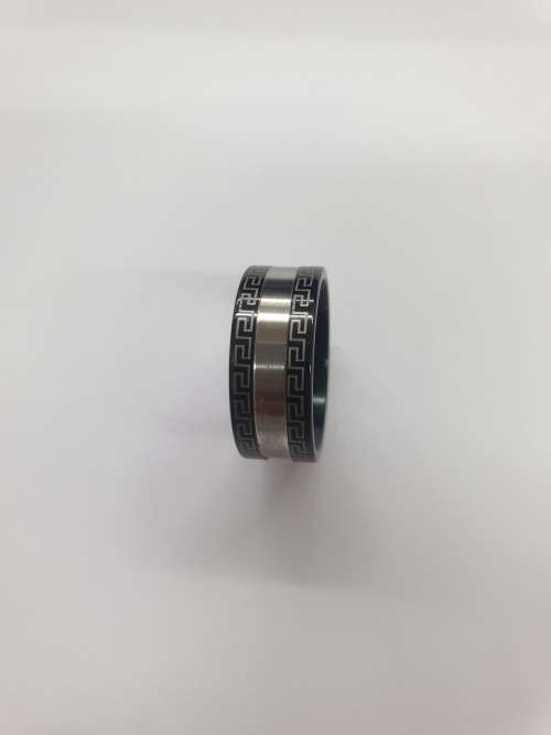 VERSACE RING - BLACK. SIZE 18