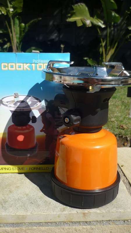 gas - camping - hiking -emergencies -  small portable stove . - uses 190 g gas cylinder