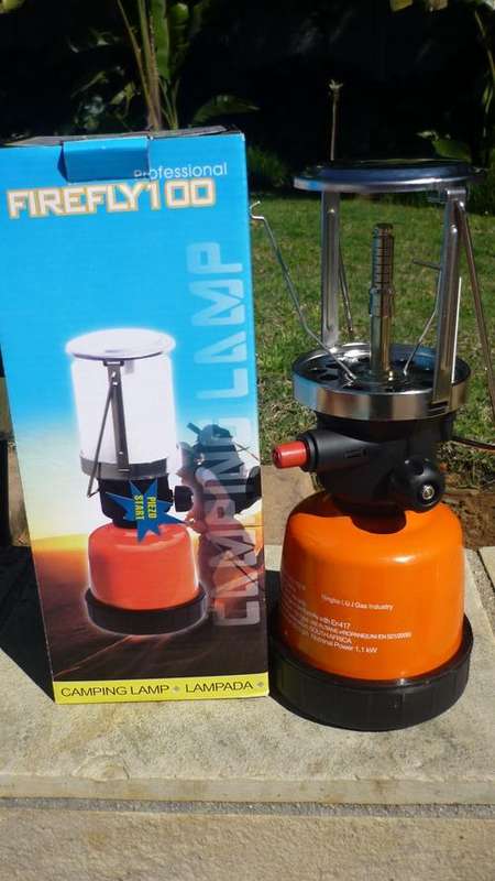 GAS - CAMPING - HIKING - EMERGENCIES - LANTERN -USES A 190 G GAS CYLINDER  - AUTO START