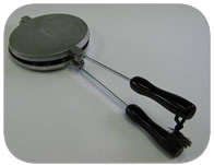 BRAAI - WAFFLE  MAKER - CAST ALUMINIUM  -MAKES PERFECT WAFFLES - LIKE AT MILKY LANE