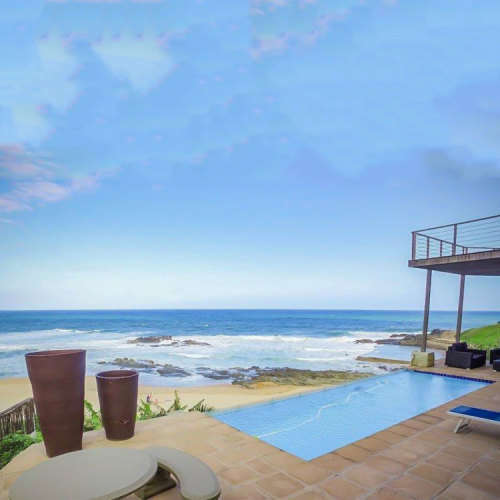 2 Nights stay in Tinley Manor Beach House for up to 15 people in Ballitoville, KZN