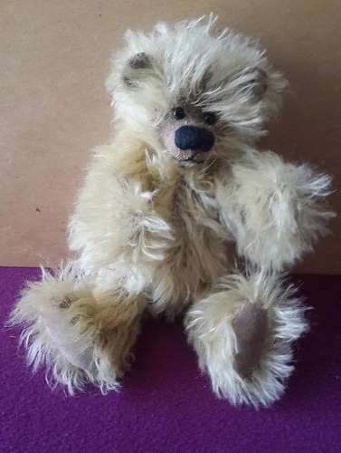 Handcrafted cream coloured mohair bear - 22cm