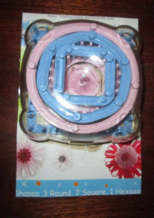 Flower Making Loom - Low shipping! unused