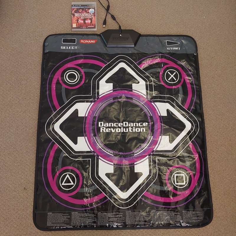 Playstation 3 Dance revolution Konami dance mat with game