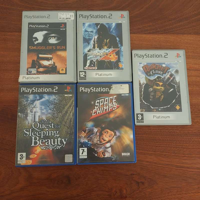Lot of 5 Playstation 2 games in cases with manuals