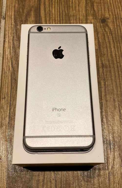 Apple iPhnone 6s 16GB