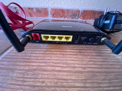 D Link 2750 U Router