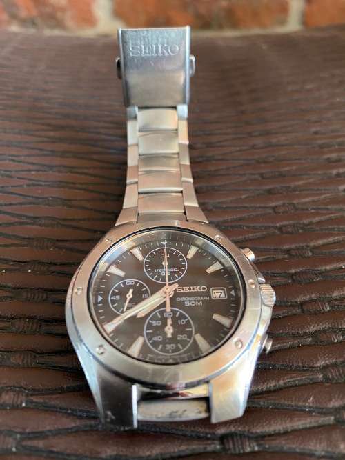 SEIKO CHRONOGRAPH WATCH 7T92OFXO