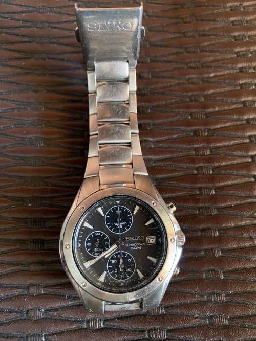 SEIKO CHRONOGRAPH WATCH 7T92OFXO