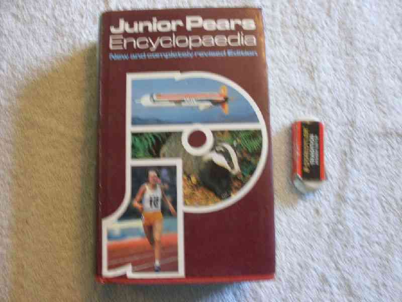 Junior Pears Encyclopaedia - 1981 Edition