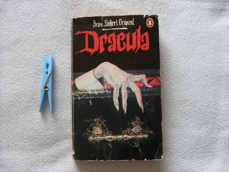 Dracula - Bram Storer