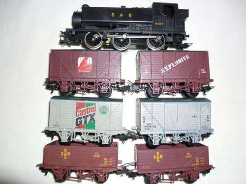 SAR Lima train set HO scale