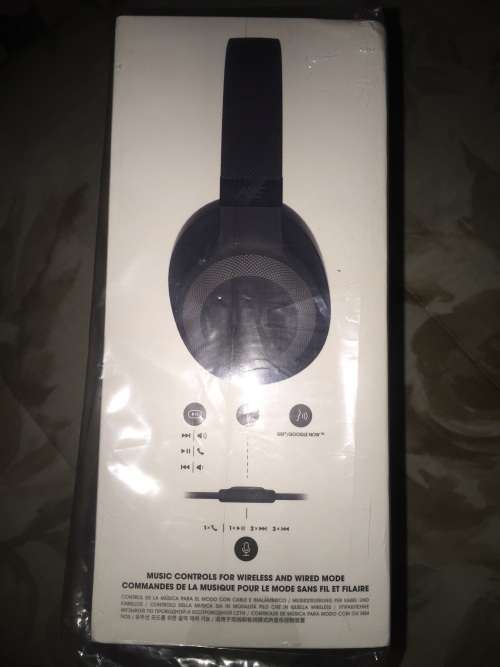 JBL E65BTNC Wireless over-ear noise-cancelling headphones