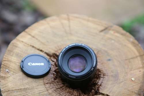 Canon EF 50mm f1.8 mk2 lens