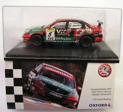 Oxford Diecast Model Car Vauxhall Vectra VXR 2007 British Touring Car Winner No 5 Giovanardi 1/43