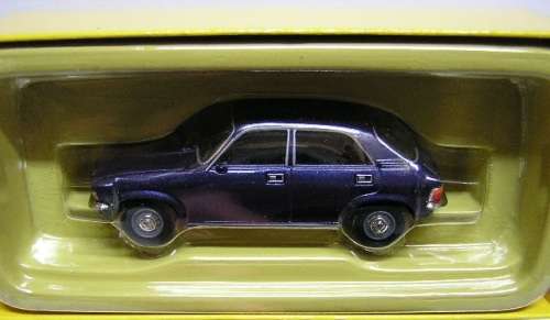 Lledo Vanguards Diecast Model Car VA04504 Austin Allegro Series I 1500 Super Deluxe 1/43 scale