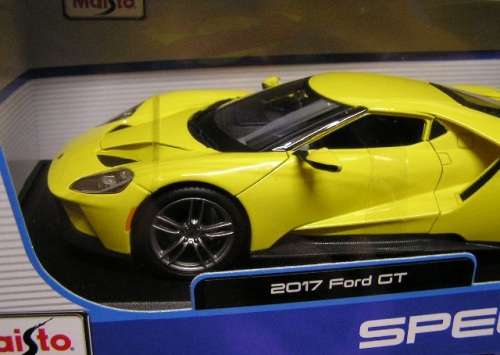Maisto Diecast Model 31384 Ford GT 2017 1/18 scale new in pack