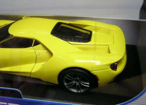 Maisto Diecast Model 31384 Ford GT 2017 1/18 scale new in pack