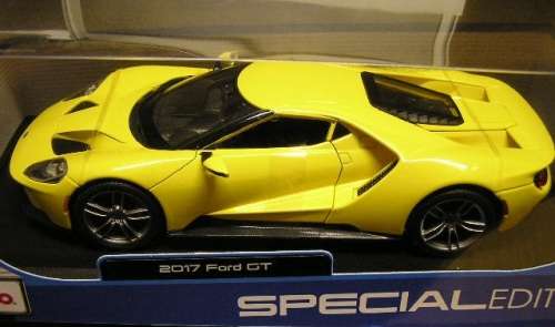Maisto Diecast Model 31384 Ford GT 2017 1/18 scale new in pack