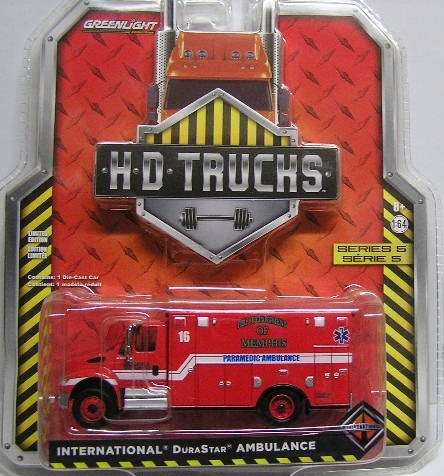 Greenlight Diecast Model Truck International Durastar Ambulance "FD Memphis" 1/64 scale new in pack