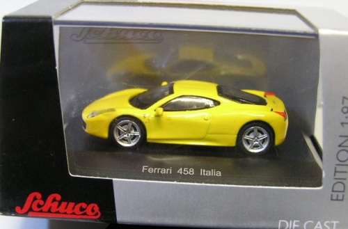 Schuco Diecast Model Car 26132 Ferrari 458 Italia 1/87 HO railway scale new in pack