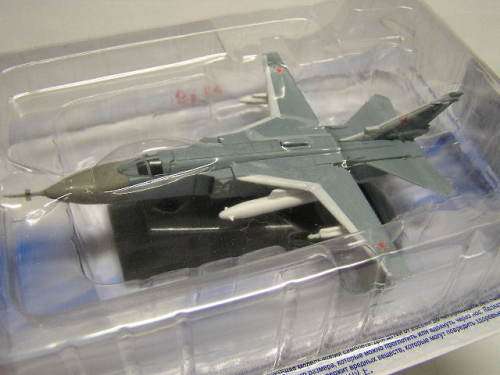 Russian Military Plane Diecast Model Collection Sukhoi SU 24 SU24 1/100 scale new in pack