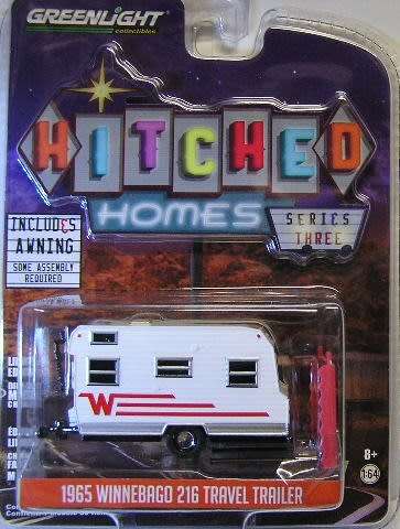 Greenlight Diecast Model Caravan Hitched Homes Series Winnebago 216 Travel Trailer 1965 1/64 scale