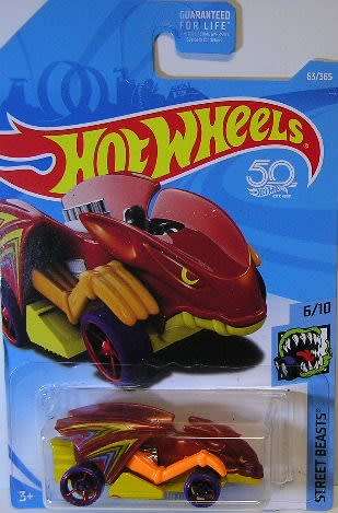 Hotwheels Hot Wheels Diecast Model Car 50th 2018 63 / 365 Vampyra Street Beasts new in pack