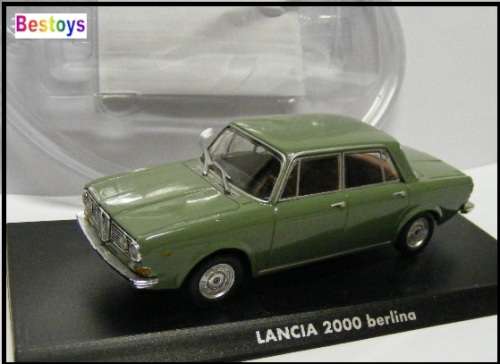 Starline Italian Diecast Model Car Collection Lancia 2000 Berlina 1/43 scale new in pack