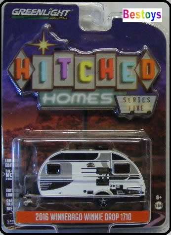 Greenlight Diecast Model Caravan Hitched Homes Series Winnebago Winnie Drop 1710 2016 1/64 scale