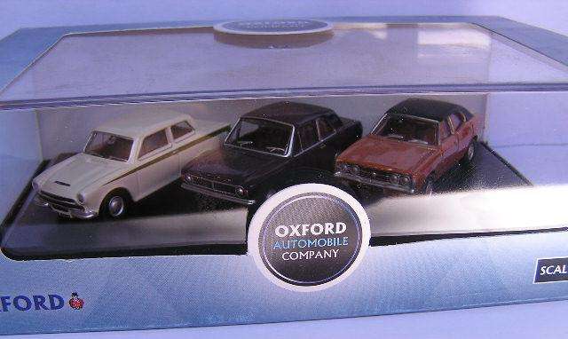 Oxford Diecast Model Car Set SET08 Ford Cortina Mk1 Mk2 Mk3 1/76 OO railway scale new in box
