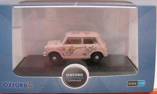 Oxford Diecast Model Car MN006 Mini Cooper Classic Floral 1/76 OO railway scale new in pack