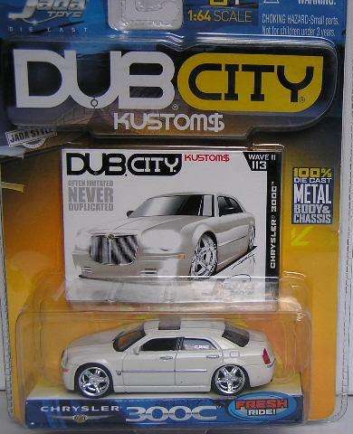 JADA Dub City Diecast Model Car Chrysler 300C 300 C Wave 11 2005 1/64 scale new in pack