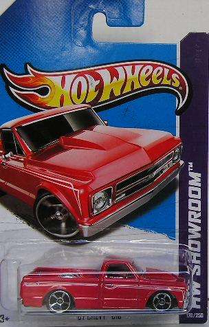 Hotwheels Hot Wheels Diecast Model Car No 170 / 250 2013 Chevy Chevrolet C 10 Pickup 1967 new in pac