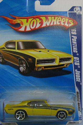 Hotwheels Hot Wheels Diecast Model Car No 84 / 240 Pontiac GTO Judge 1969 2010 1/64 scale new in pac