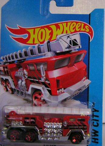 Hotwheels Hot Wheels Diecast Model 2013 41 / 250 5 Alarm Fire Engine Truck new in pack