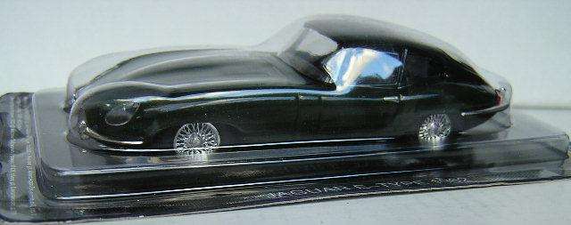 Supercars Diecast Model Car Collection Jaguar E Type 1962 1/43 scale new in pack