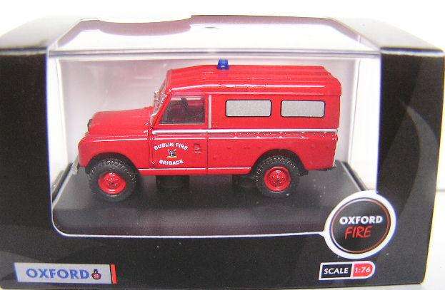 Oxford Diecast Model Car LAN2008 Land Rover Series II 2 Dublin Fire Brigade 1/76 OO railway scale