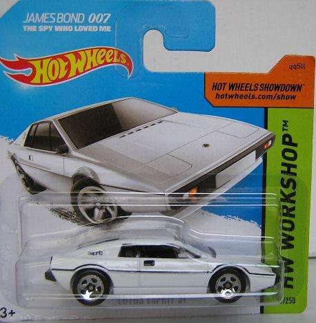 Hotwheels Hot Wheels Diecast Model Car 2015 219 / 250 Film Movie TV James Bond Lotus Esprit S1 1/64