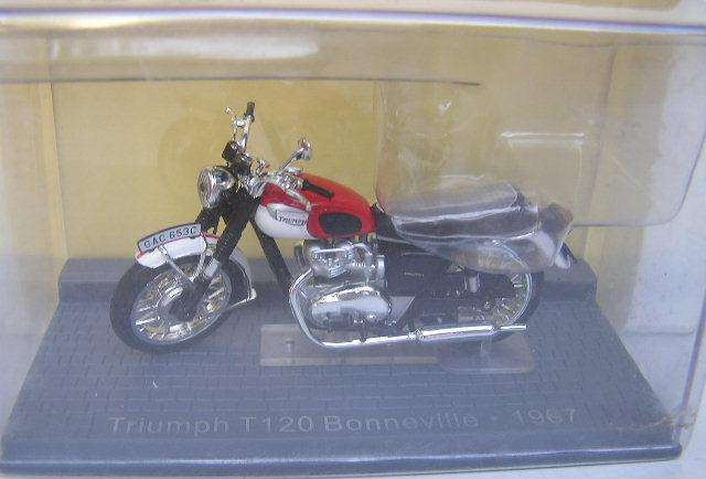Diecast Motorcycle Bike Collection Triumph T120 T 120 Bonneville 1967 1/24 scale new in pack