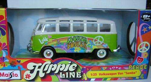 Maisto Diecast Model Car 32301 VW Volkswagen Kombi Samba Bus Hippie "Flower Power" 1/25 scale new