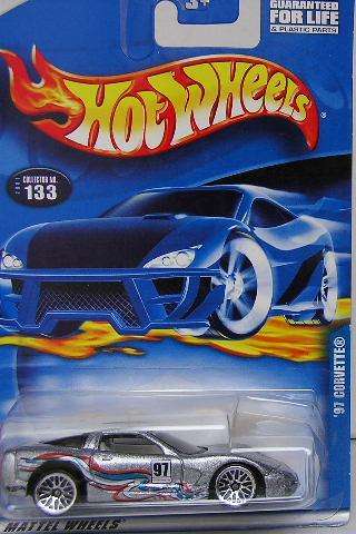 Hotwheels Hot Wheels Diecast Model Car 2001 No 133 Chevy Chevrolet Corvette 1997 No 97 1/64 scale