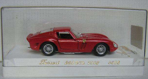 Solido Diecast Model Car 4506 Ferrari 250 GTO 1963 1/43 scale new in pack
