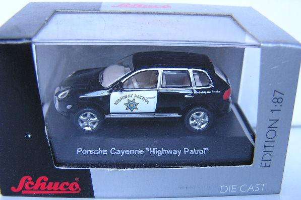 Schuco Diecast Model Car 25391 Porsche Cayenne "Highway Patrol" 1/87 HO railway scale new in pack
