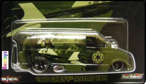 Hot Wheels Hotwheels Diecast Model Car Pop Culture Star Wars Movie Film TV Chevy Astro Van 1985 1/64