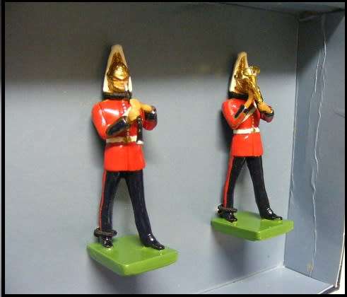 Britains Collectible Figures Figurines 5 pce set 157 Ceremonial Collection Band of the Life Guards