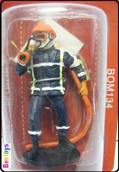 Fire Firefighters Diecast Figure Collection Fireman with hose Gard France 2010 54 mm new in pack