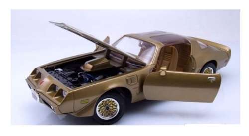 Road Signature Yatming Diecast Model Car 92378 Pontiac Firebird Trans Am 1979 1/18 scale new in pack